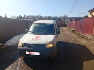2010 Peugeot Partner II, белый, 230000 рублей, вид 1