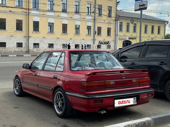1990 Honda Civic IV, красный, 600000 рублей - вид 5