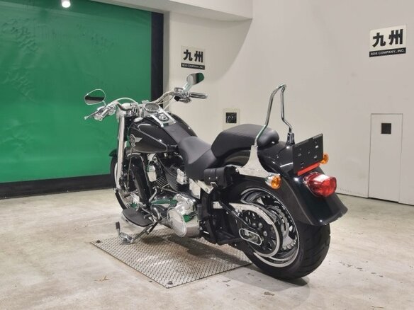 2012 Harley-Davidson Fat Boy, чёрный, 1160000 рублей - вид 5