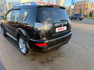 2010 Mitsubishi Outlander II Рестайлинг, чёрный, 1090000 рублей, вид 4