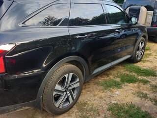 2022 Kia Sorento IV, чёрный, 4100000 рублей, вид 3