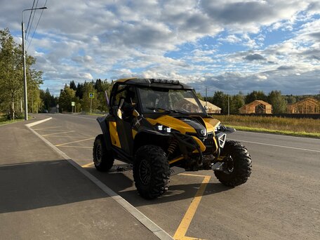 2015 BRP Can-Am Maverick Sport, жёлтый, 1350000 рублей, вид 1