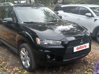 2010 Mitsubishi Outlander II Рестайлинг, чёрный, 1100000 рублей, вид 2