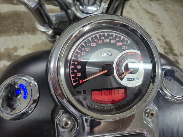 2013 Harley-Davidson Fat Bob, чёрный - вид 16