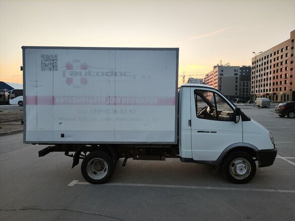 2011 ГАЗ ГАЗель (3302), белый, 670000 рублей - вид 2