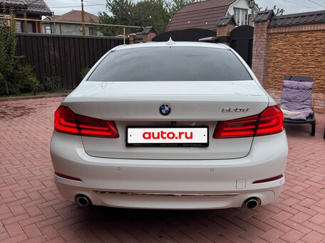 2018 BMW 5 серии 520d VII (G30/G31/G38), белый, 3599000 рублей, вид 5