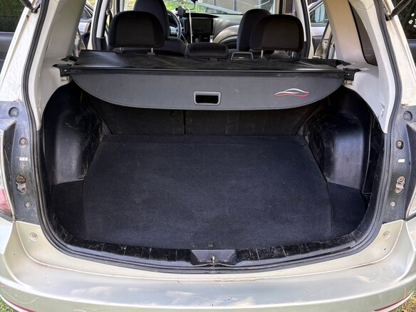 2010 Subaru Forester III, золотистый, 750000 рублей - вид 9