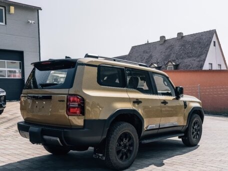 2026 Toyota Land Cruiser Prado 250 Series, бежевый, 9500000 рублей, вид 3