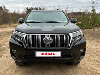 2017 Toyota Land Cruiser Prado 150 Series Рестайлинг 2, чёрный, 4992000 рублей, вид 1