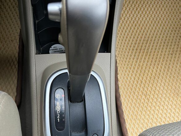 2008 Nissan Tiida I, чёрный, 420000 рублей - вид 10