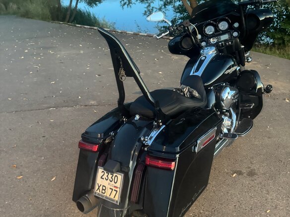 2012 Harley-Davidson Electra Glide, чёрный, 1200000 рублей - вид 20