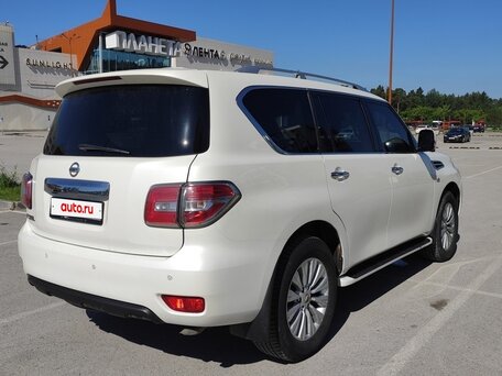 2014 Nissan Patrol VI (Y62) Рестайлинг, белый, 2550000 рублей, вид 3