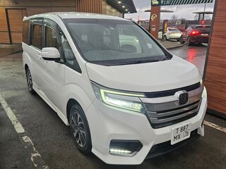 2021 Honda Stepwgn Spada V Рестайлинг, белый, 2650000 рублей, вид 2