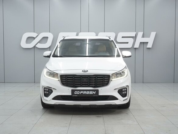 2019 Kia Carnival III, белый - вид 2