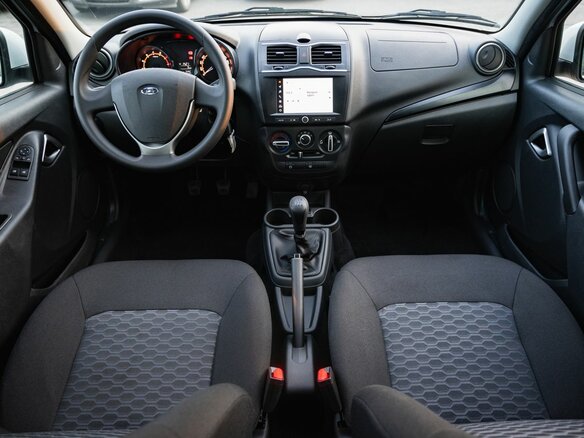 2026 Lada (ВАЗ) Granta I Рестайлинг, белый, 1188000 рублей - вид 14