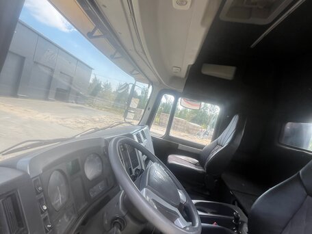 2011 Shacman (Shaanxi) X3000, красный, 1600000 рублей, вид 5