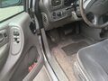 2001 Chrysler Voyager IV, серебристый, 320000 рублей - вид 5