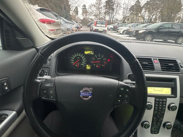 2012 Volvo C30 I Рестайлинг, белый, 980000 рублей - вид 22