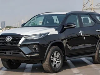 2026 Toyota Fortuner II Рестайлинг, чёрный, 4800600 рублей, вид 1