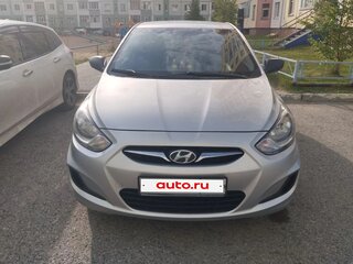 2014 Hyundai Solaris I, серебристый, 1150000 рублей, вид 4