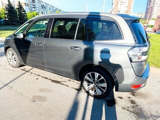 2014 Citroen C4 Picasso Grand II, серый, 1150000 рублей, вид 2