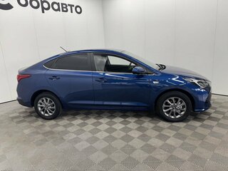 2022 Hyundai Solaris II Рестайлинг, синий, 1790000 рублей, вид 4