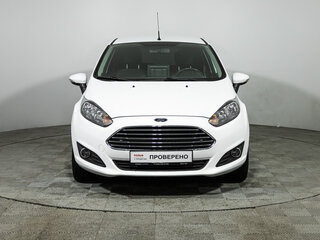2016 Ford Fiesta Mk6 Рестайлинг, белый, 929700 рублей, вид 2