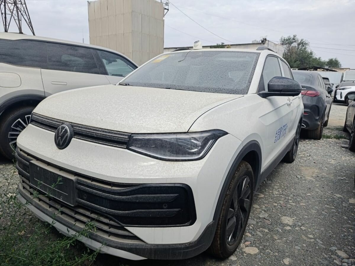 Открыть фотографии: Volkswagen Tharu XR