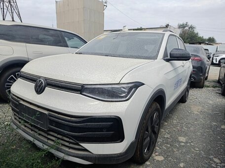 Volkswagen Tharu XR