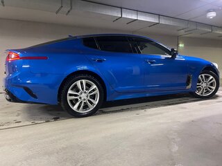 2018 Kia Stinger I, синий, 2950000 рублей, вид 4