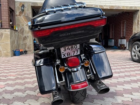 2015 Harley-Davidson Electra Glide, чёрный, 1280000 рублей, вид 4