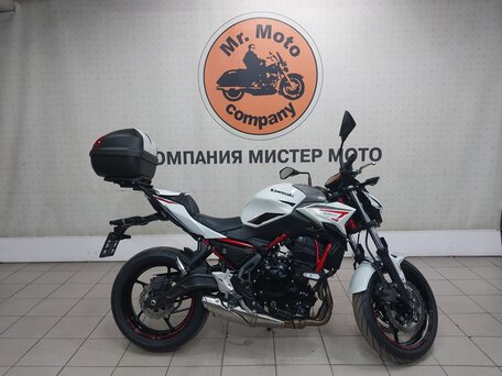 2022 Kawasaki Z 650, чёрный, 749000 рублей, вид 1