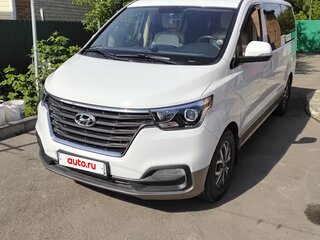 2021 Hyundai H-1 II Рестайлинг 2, белый, 3800000 рублей, вид 4
