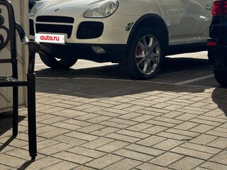 2003 Porsche Cayenne Turbo I (955), белый, 950000 рублей, вид 3