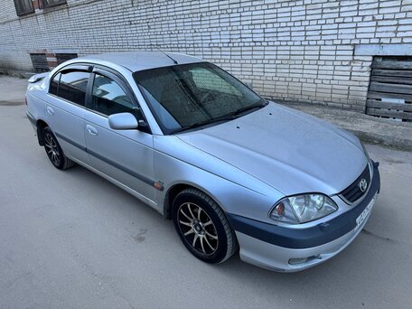 2001 Toyota Avensis I Рестайлинг, серый, 379000 рублей, вид 3