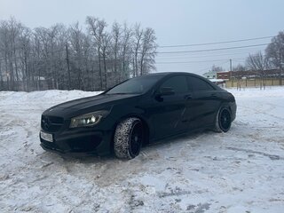 2013 Mercedes-Benz CLA 200 I (C117, X117), чёрный, 1500000 рублей, вид 1