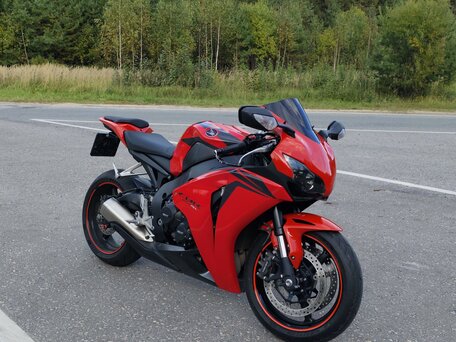 2008 Honda CBR 1000 RR/RA Fireblade, красный, 618000 рублей, вид 4