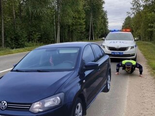 2014 Volkswagen Polo V, синий, 829000 рублей, вид 1