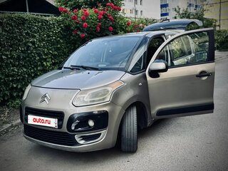 2009 Citroen C3 Picasso I, золотистый, 560000 рублей, вид 2