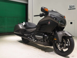 2016 Honda GL 1800 Gold Wing, серый, 1700000 рублей, вид 1