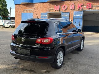 2011 Volkswagen Tiguan I, чёрный, 1250000 рублей, вид 5