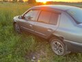 2004 Renault Symbol I Рестайлинг, серый, 380000 рублей - вид 2