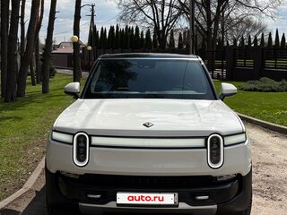 2022 Rivian R1S QM Large, белый, 8300000 рублей, вид 5