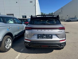 2026 Geely Coolray I Рестайлинг 2, серебристый, 2774990 рублей, вид 4