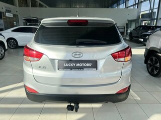 2014 Hyundai ix35 I Рестайлинг, серебристый, 1145000 рублей, вид 5