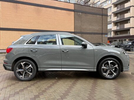 2026 Audi Q3 35 TFSI II (F3), серый, 3800000 рублей, вид 4