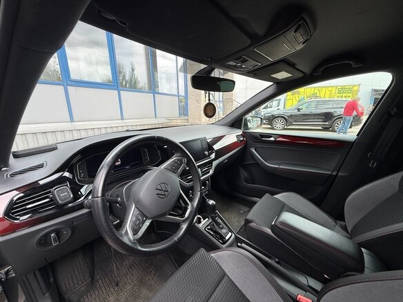 2021 Volkswagen Polo VI, серый, 2050000 рублей - вид 10