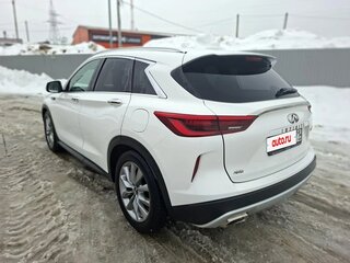 2019 Infiniti QX50 II, белый, 3450000 рублей, вид 3