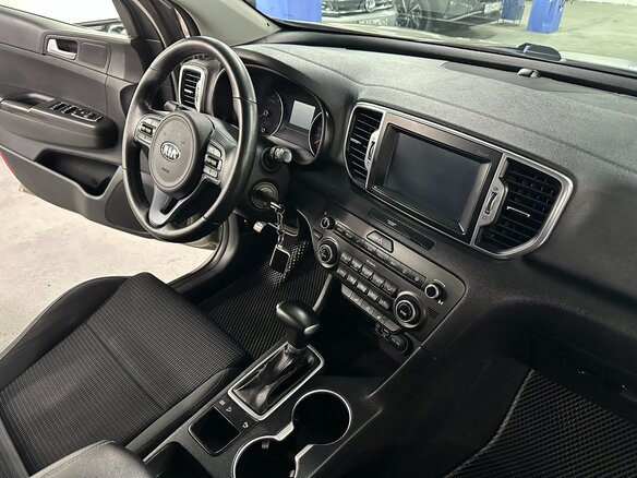 2016 Kia Sportage IV, серебристый, 1559000 рублей - вид 15