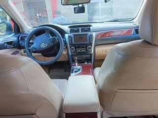 2014 Toyota Camry VII (XV50), белый, 1500000 рублей, вид 4